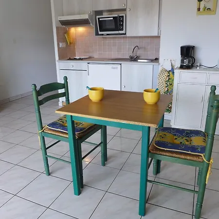 Lou Souleou Apartment *